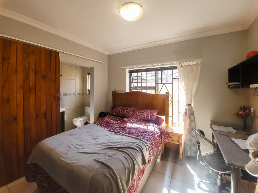 2 Bedroom Property for Sale in Die Bult North West